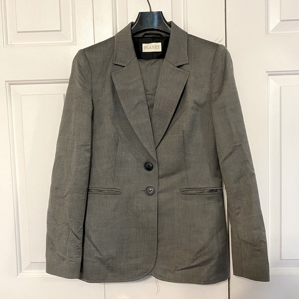 2-piece wool pantsuit